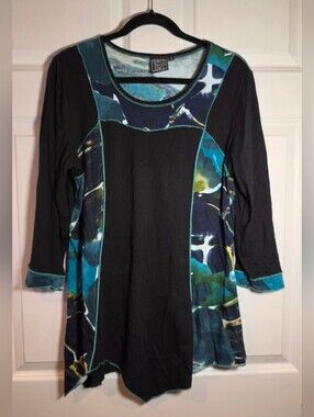 Fresh Groove Boho Floral-Panel Black & Teal Tunic Top L